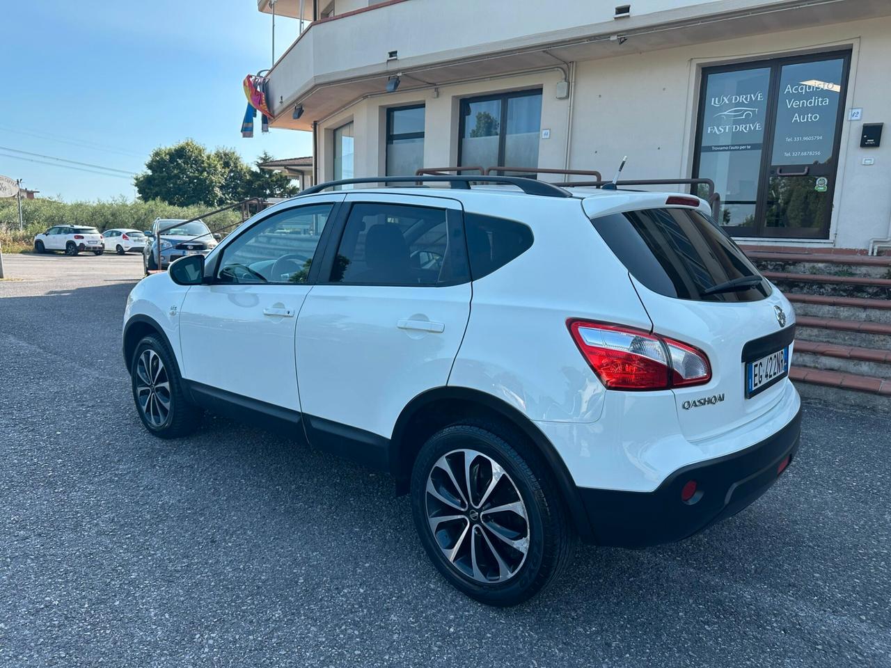 Nissan Qashqai 2.0 dCi DPF 4WD n-tec