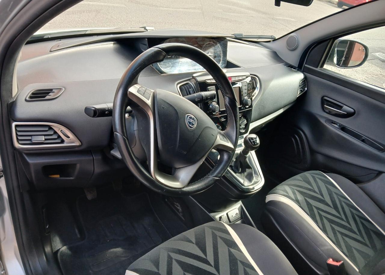 LANCIA Ypsilon 1.300 MultiJet 95cv Km113.000