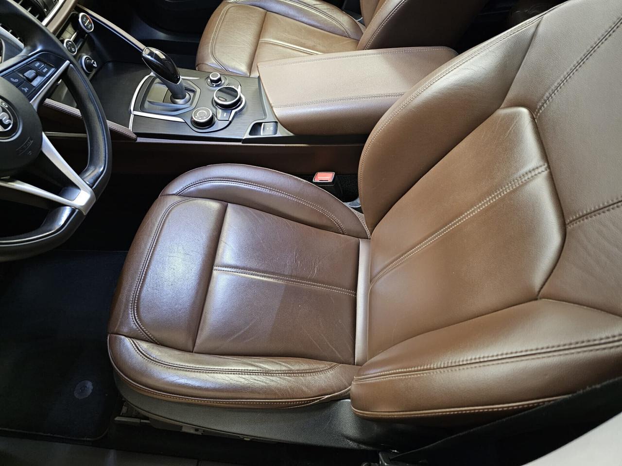 Alfa Romeo Stelvio 2.2d Q4 210cv Super