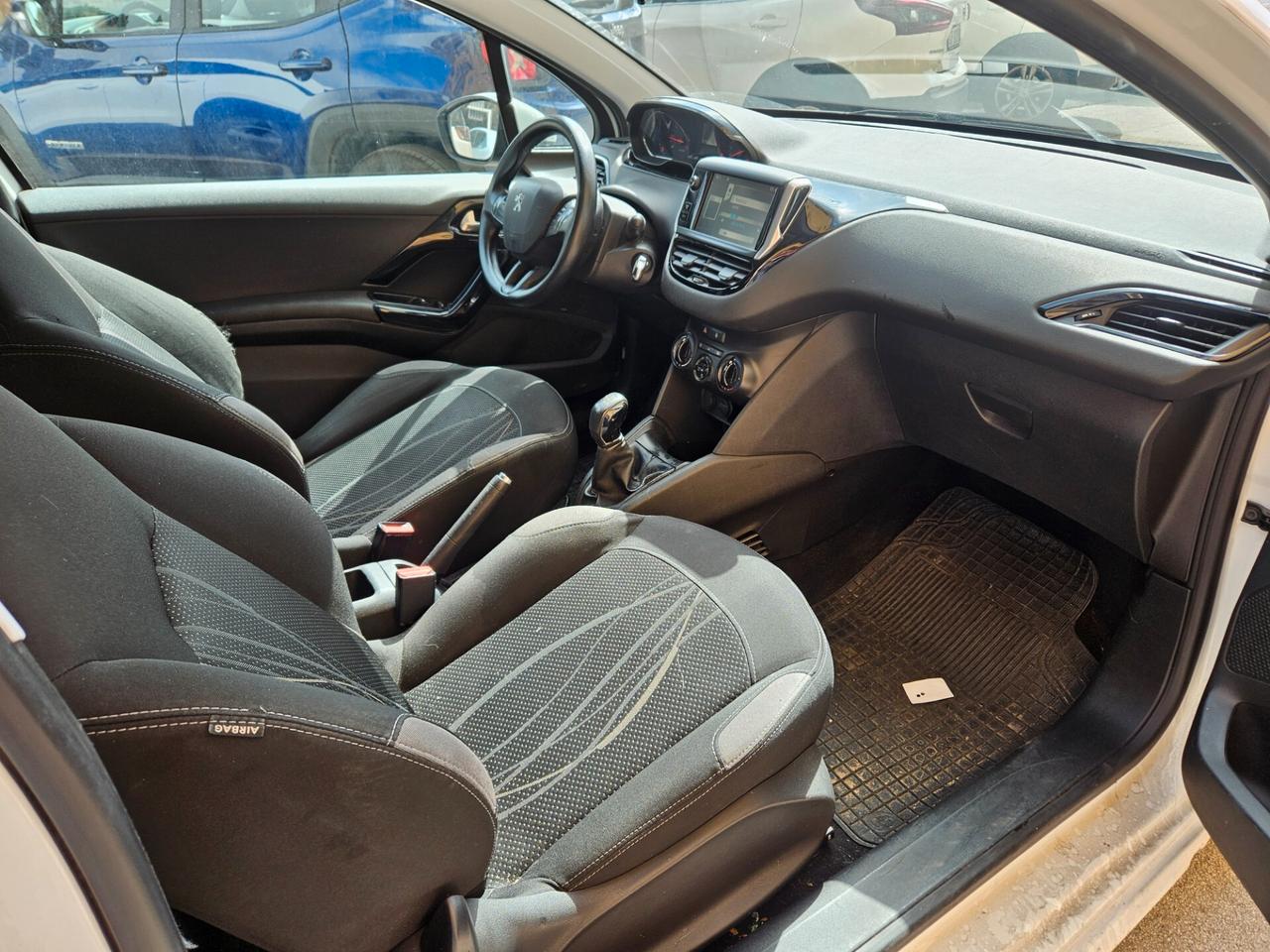 PEUGEOT 208 1200 BENZINA 82 CV UNICO PROPRIETARIO