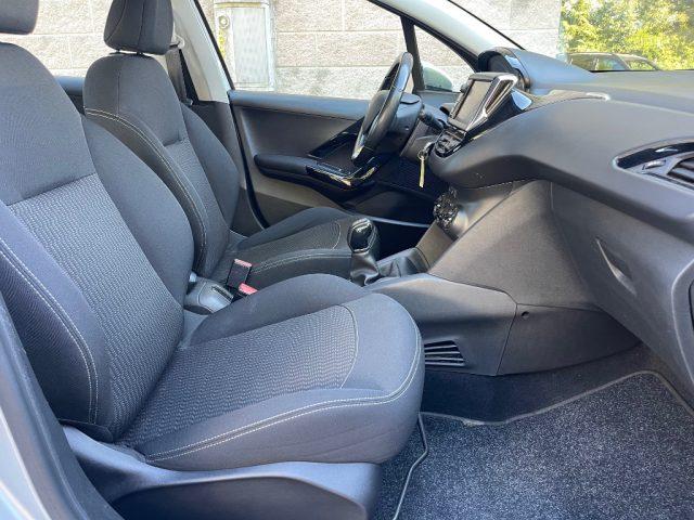 PEUGEOT 208 1.2 82CV ALLURE UNIPROPRIETARIO 5 PORTE