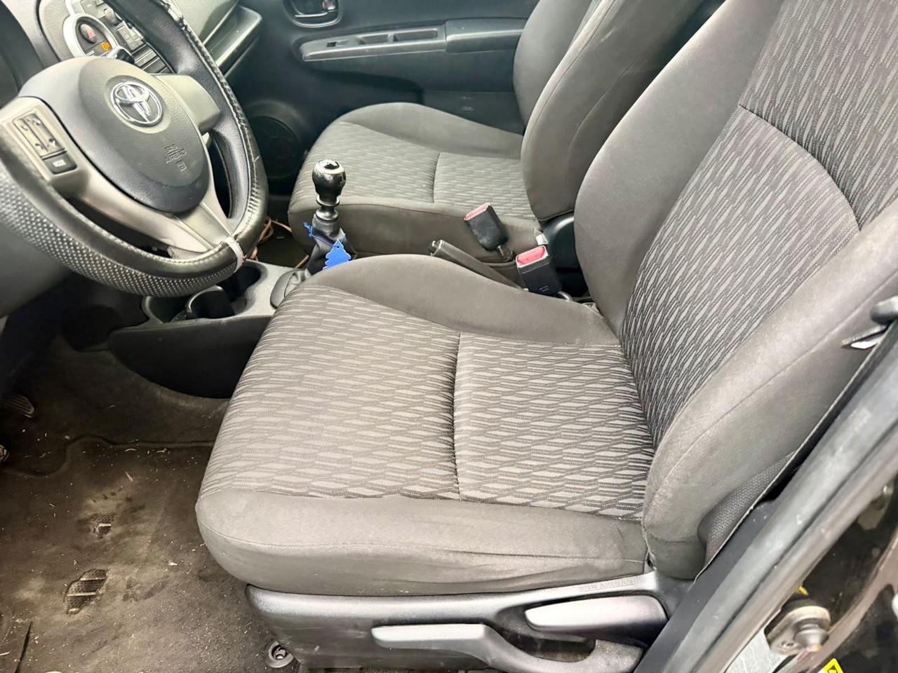 Toyota Yaris 1.4 D-4D incidentata motore funzionante