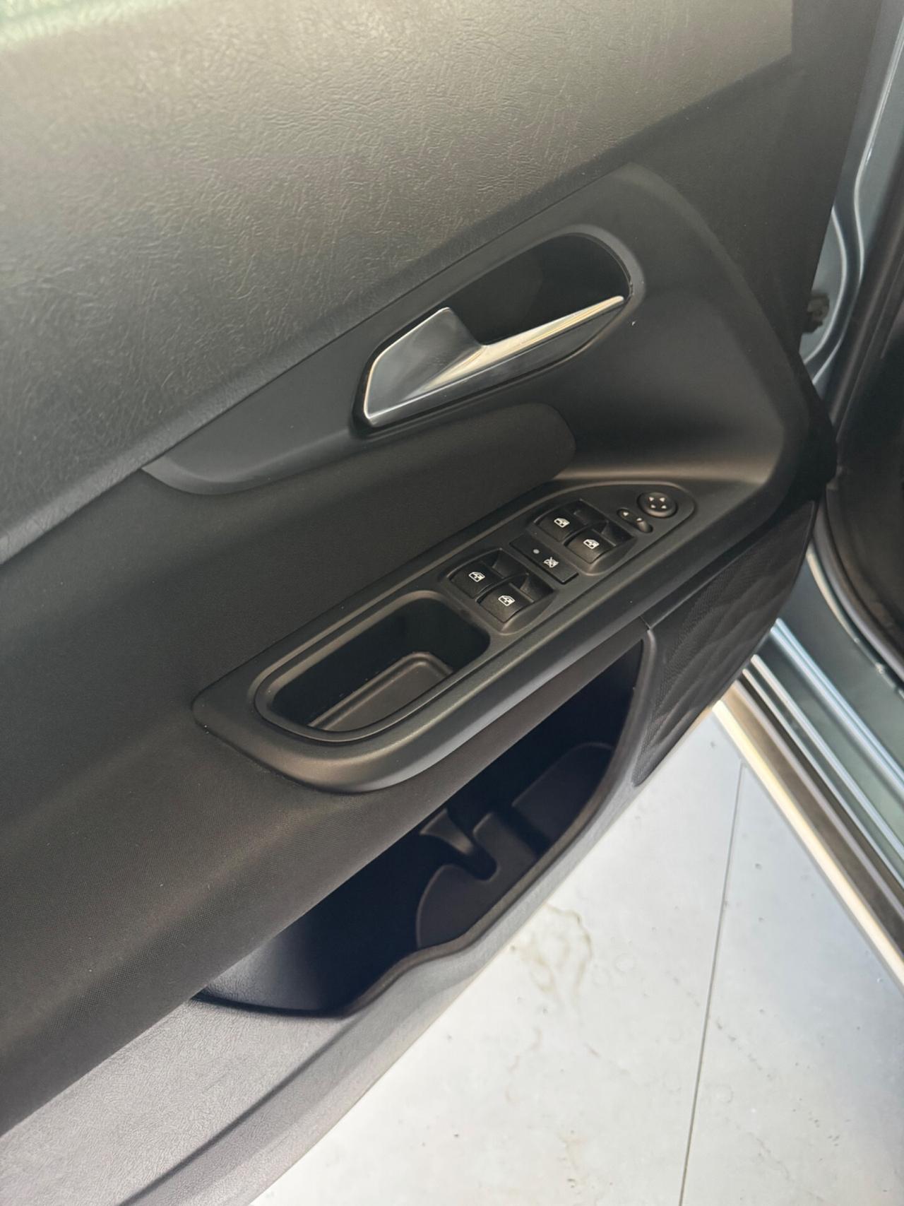 Fiat Tipo 1.6 Mjt S&S 5 porte Cross
