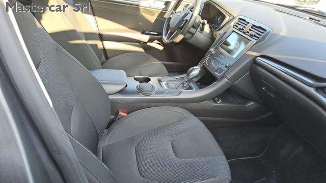 FORD Mondeo Mondeo SW 2.0 full hybrid Business - GG465WT