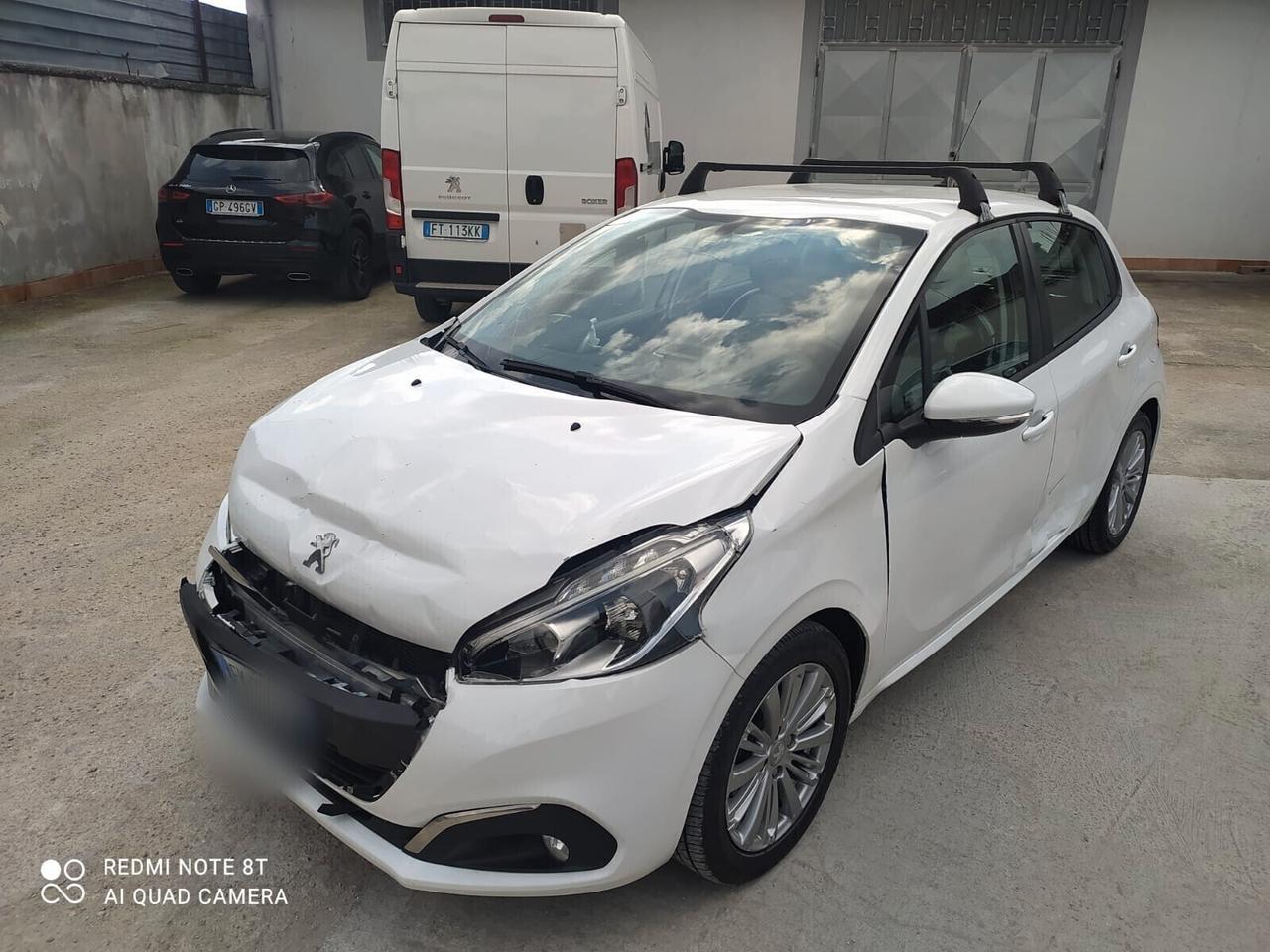 Peugeot 208 BlueHDi 75 5 porte Mix N1 Autocarro 5 posti