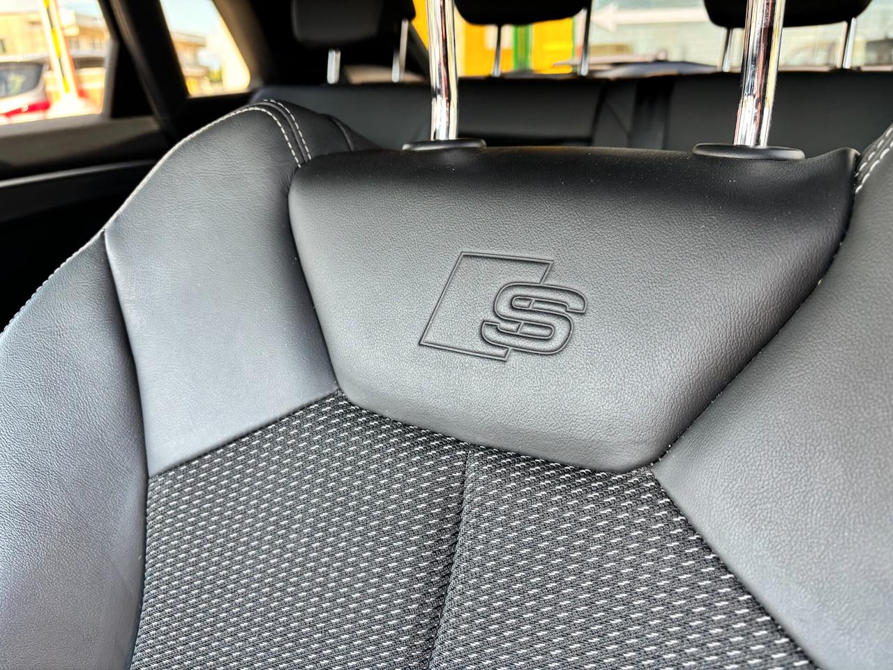Audi Q3 35 TFSI S tronic line edition