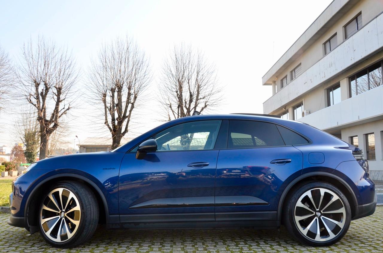 PORSCHE MACAN 4 408cv, PORSCHE APPROVED 10/2027, UFF ITALIANA, TETTO, HI-FI BOSE, MATRIX, SOSPENSIONI ADATTIVE, 22", PERMUTE