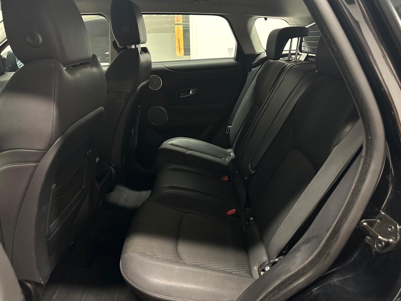 Land Rover Range Evoque Iva esposta Autocarro N1