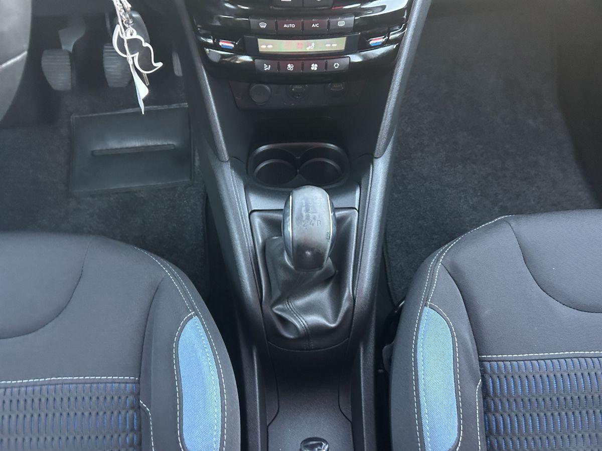PEUGEOT - 208 - 1.4 HDi 68 CV 5p. Allure