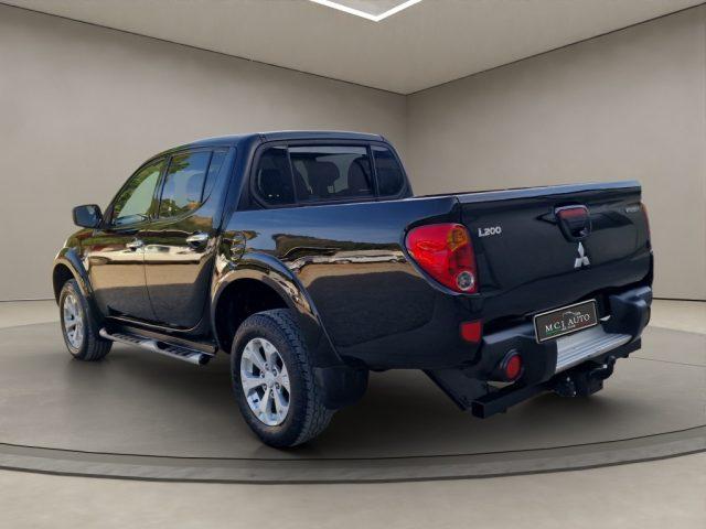 MITSUBISHI L200 2.5 DI-D/178CV DC Intense Plus