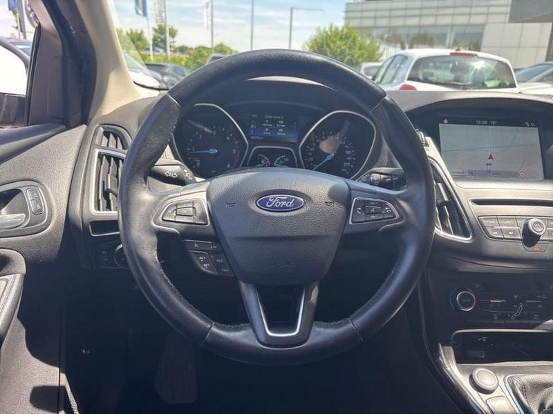 Ford Focus 5P 1.5 TDCI TITANIUM S&S 120CV MY17