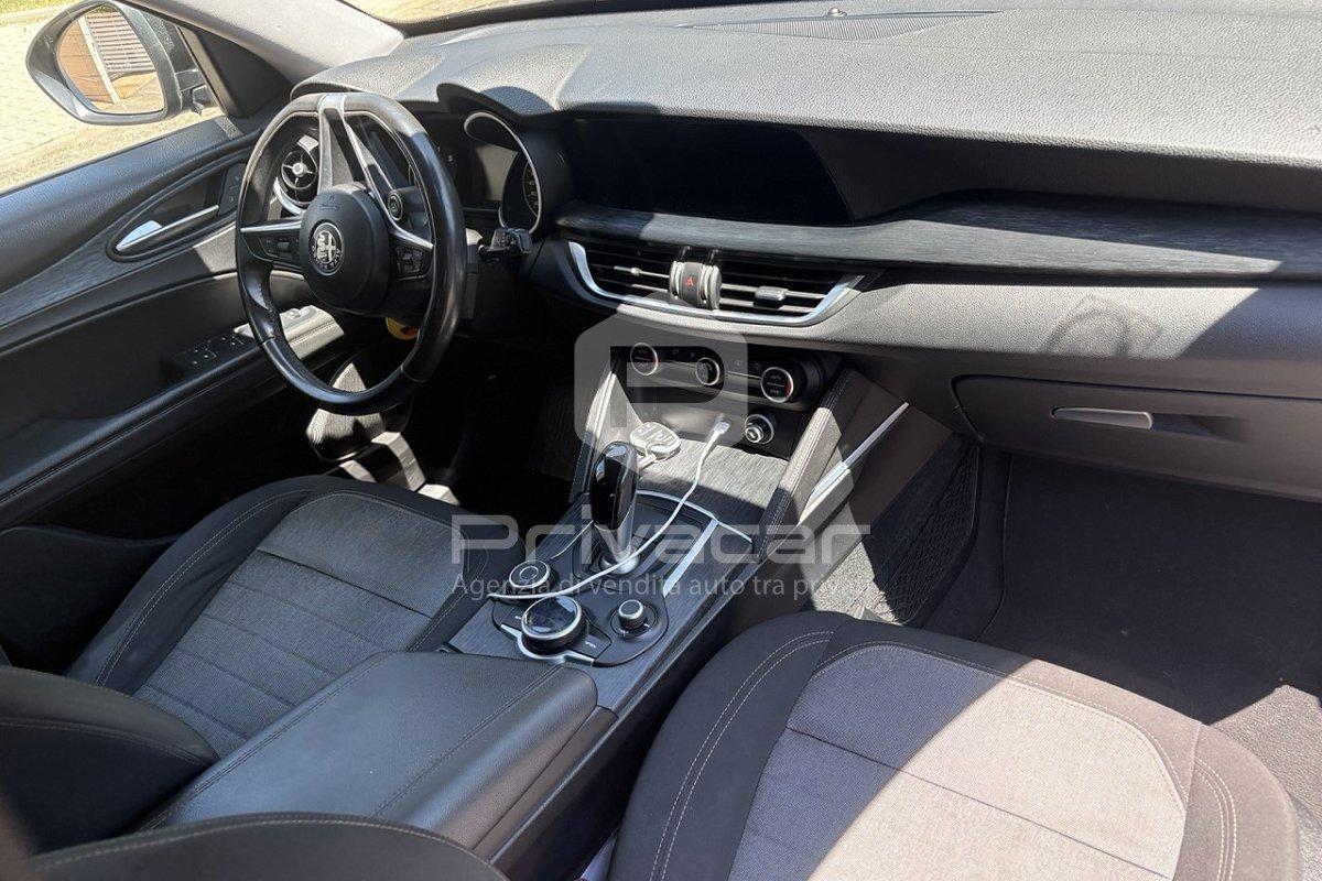 ALFA ROMEO Stelvio 2.2 Turbodiesel 190 CV AT8 RWD Business