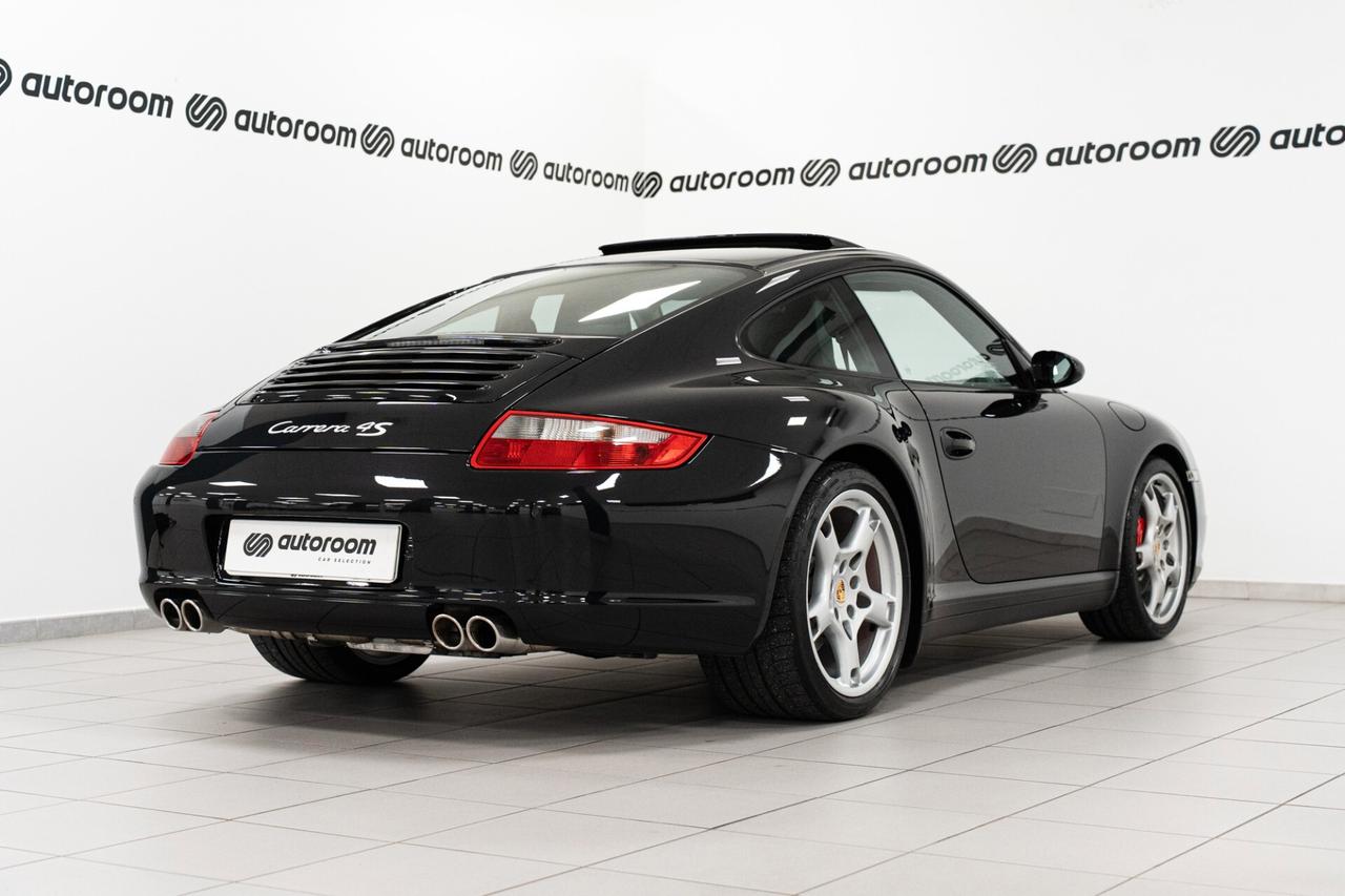 Porsche 911 Carrera 4S Coupé