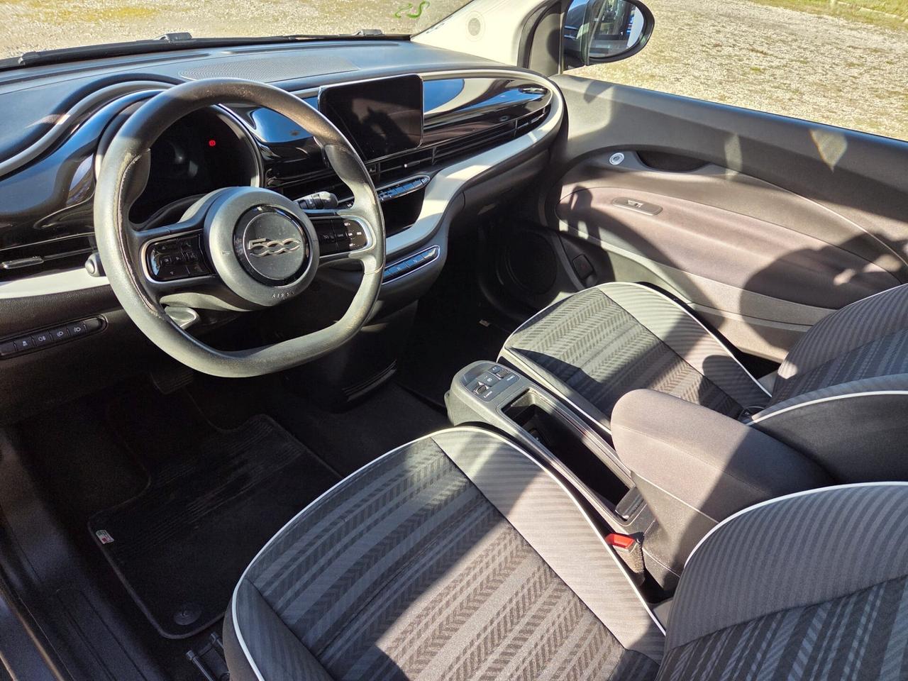 Fiat 500e 42 kWh Passion Elettrica