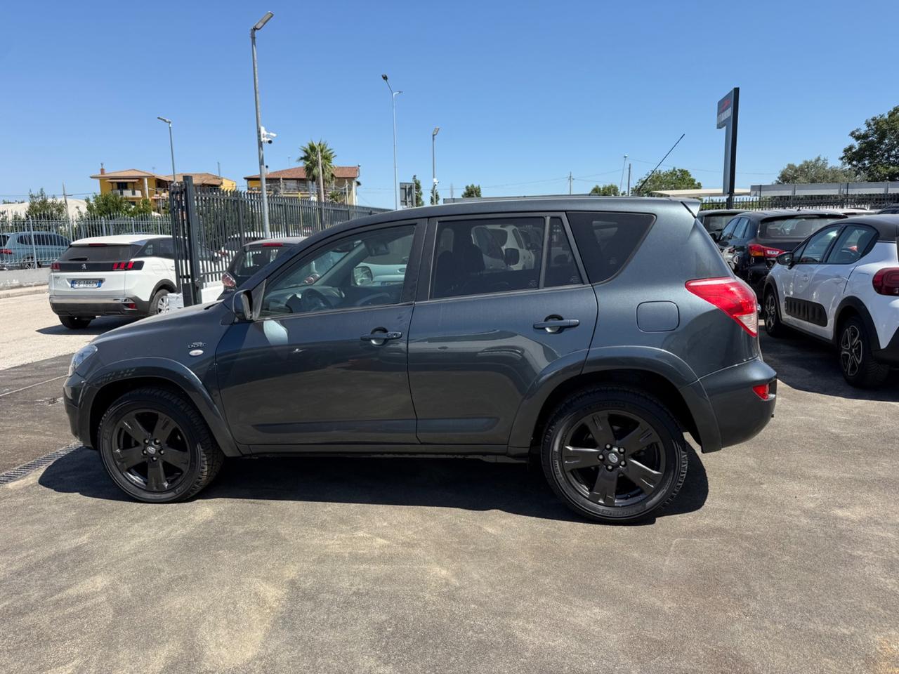Toyota RAV 4 RAV4 Crossover 2.2 D-4D 177 CV Luxury