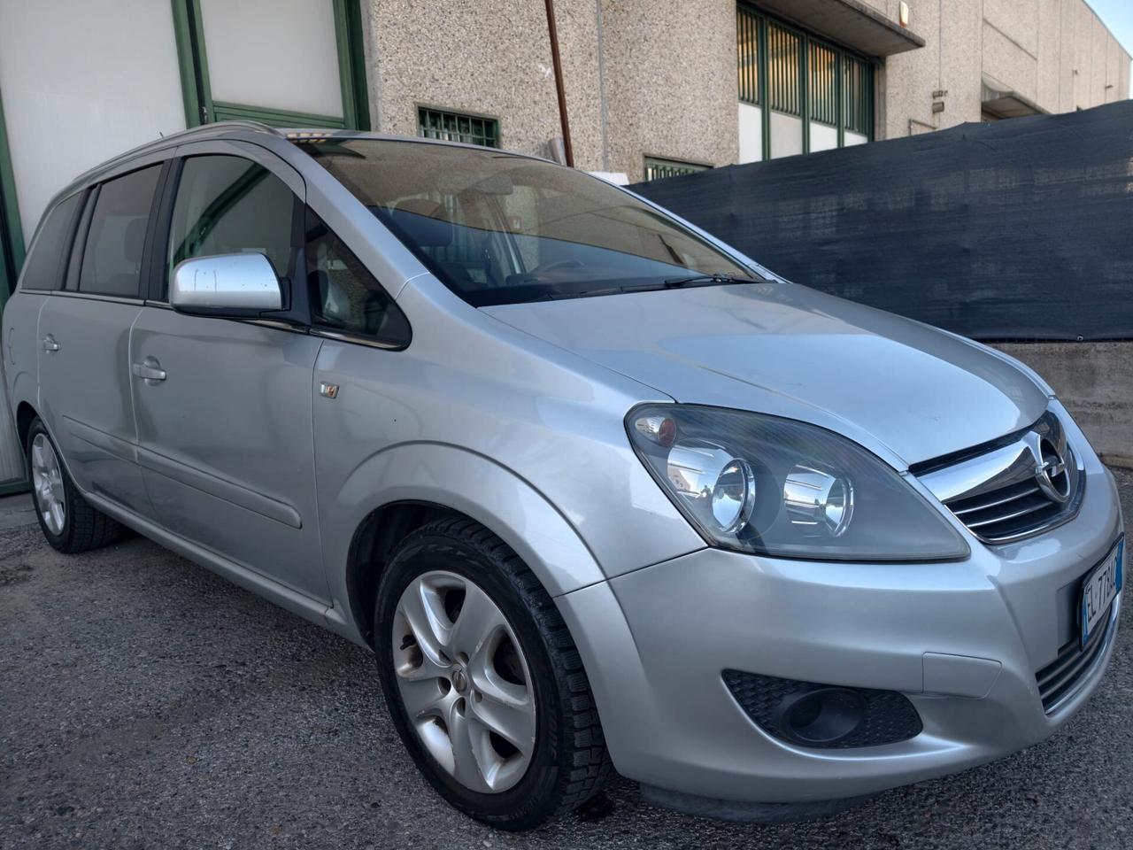 OPEL ZAFIRA 1.6 BENZINA EURO 5 GANCIO TRAINO 7 POSTI 2012