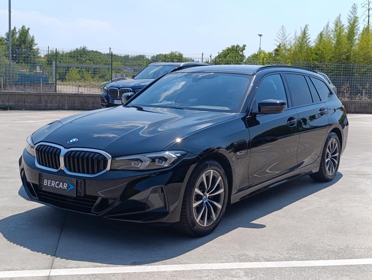BMW 330 e Touring auto