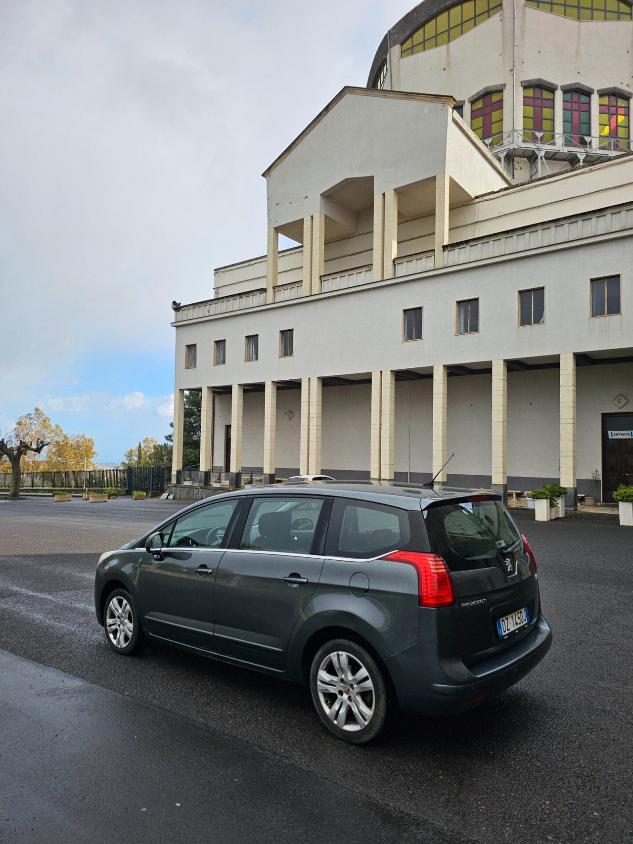 Peugeot 5008 2.0 HDi 150CV Premium 7 posti