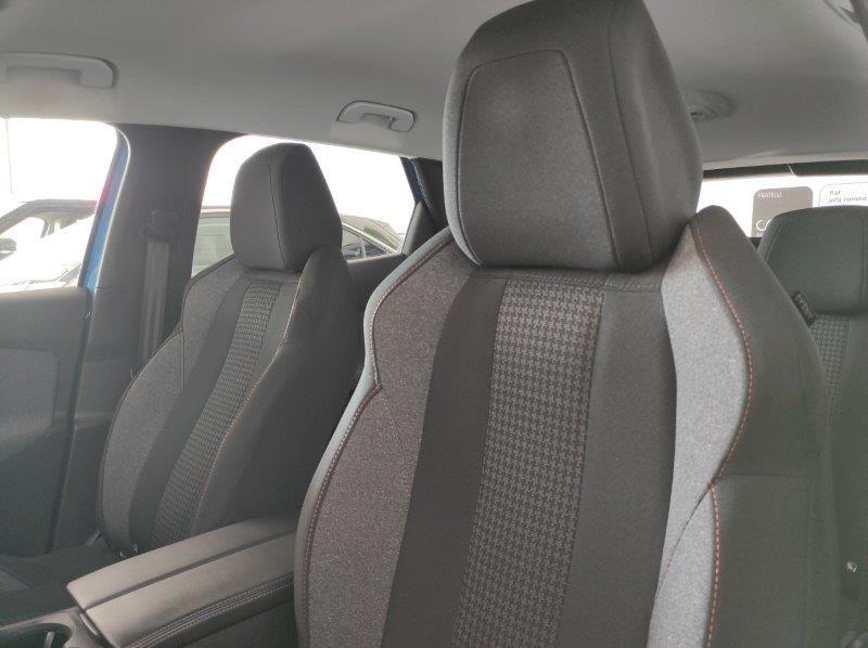 PEUGEOT 3008 2ª serie - 3008 BlueHDi 130 S&S EAT8 Active Business