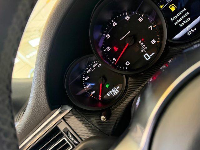 PORSCHE Macan 2.0 //TOTAL BLACK//21//