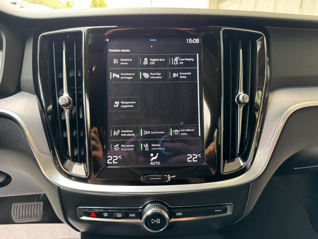 Volvo V60 CC 2.0b4 AWD GEARTRONIC GARANZIA 24 MESI