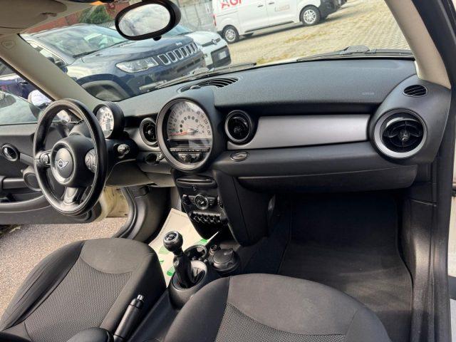 MINI One 1.6 16V One (55kW)