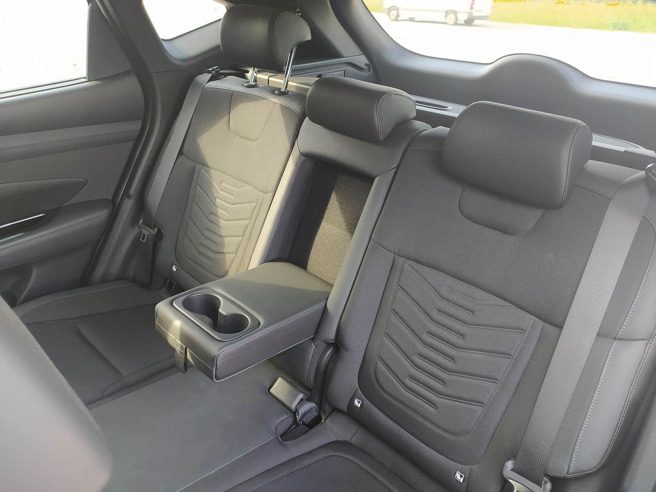 Hyundai Tucson Exellence 1.6 T-GDI HEV #7177