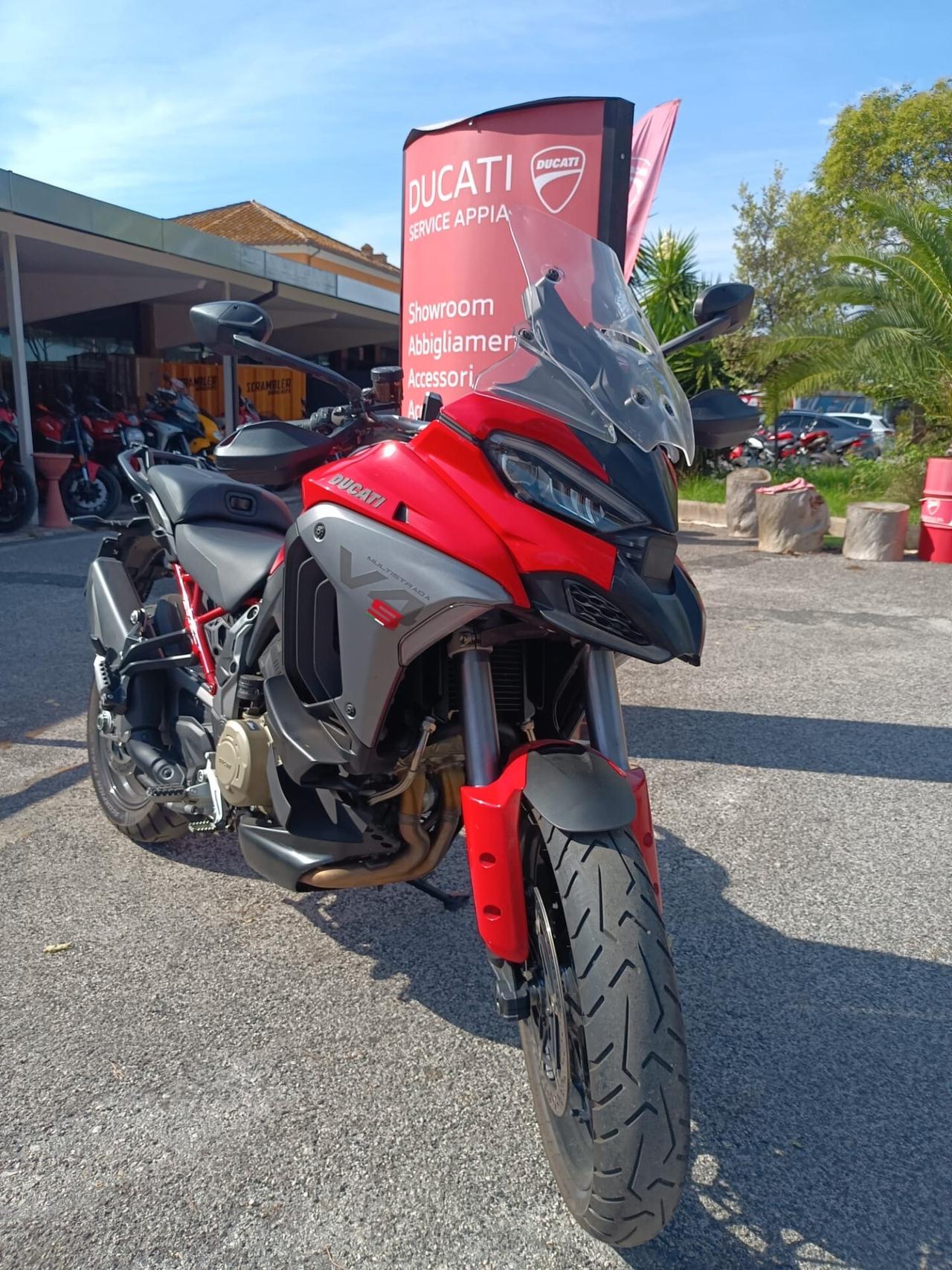 Ducati Multistrada V4 S TRAVEL RADAR