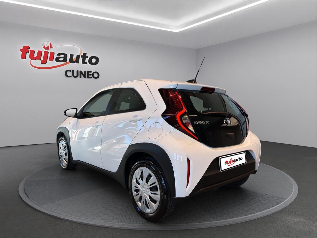 Toyota Aygo X 1.0 Active 72cv