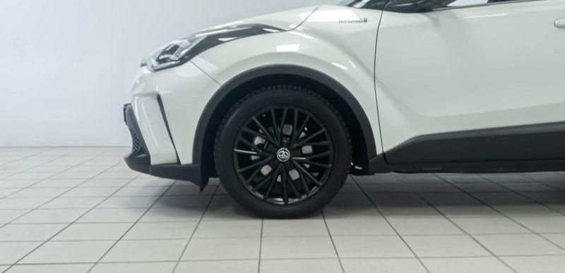 Toyota C-HR 2.0 Hybrid E-CVT Style