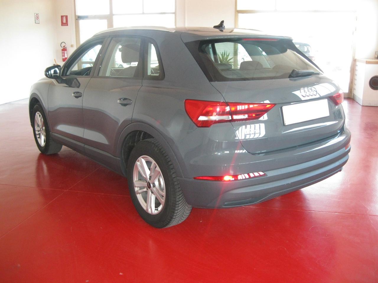 Audi Q3 35 TDI S tronic Business Advanced