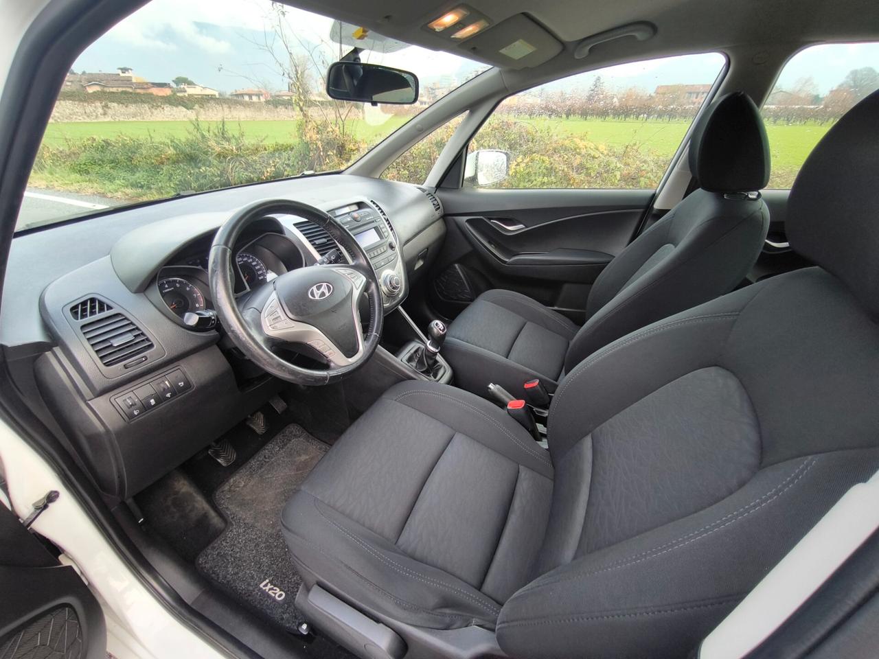 HYUNDAI IX20 1,4 BENZINA-KM 90000-OK NEOPAT.