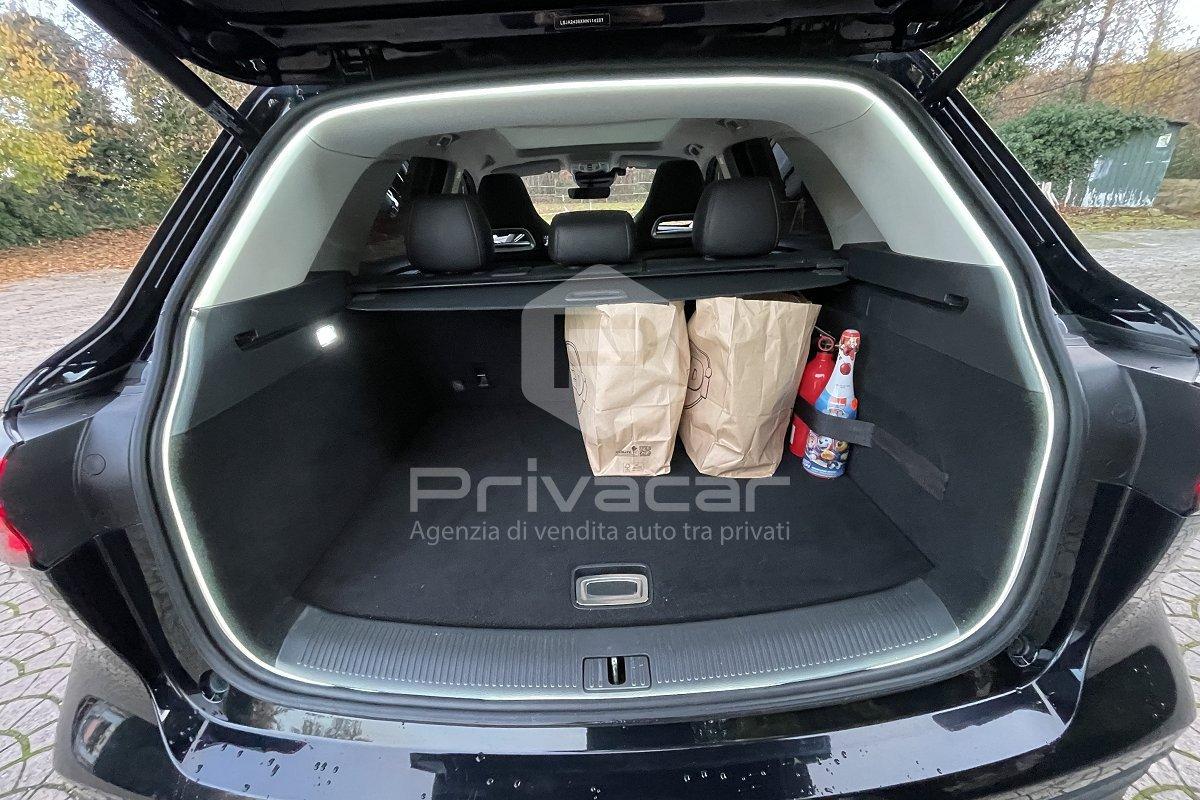 MG EHS Plug-in Hybrid Exclusive