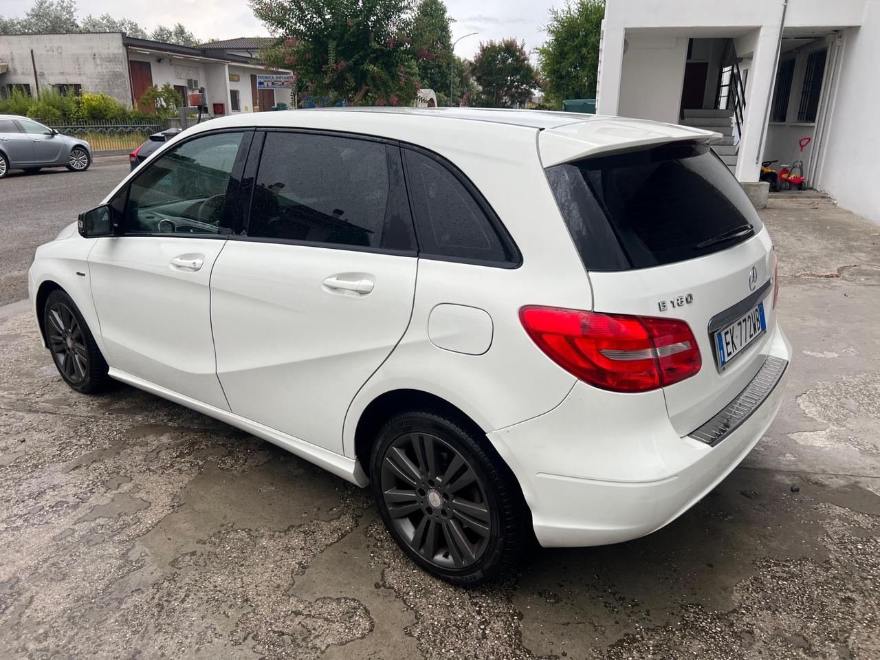 Mercedes-benz B 180 CDI BlueEFFICIENCY EXECUTIVE