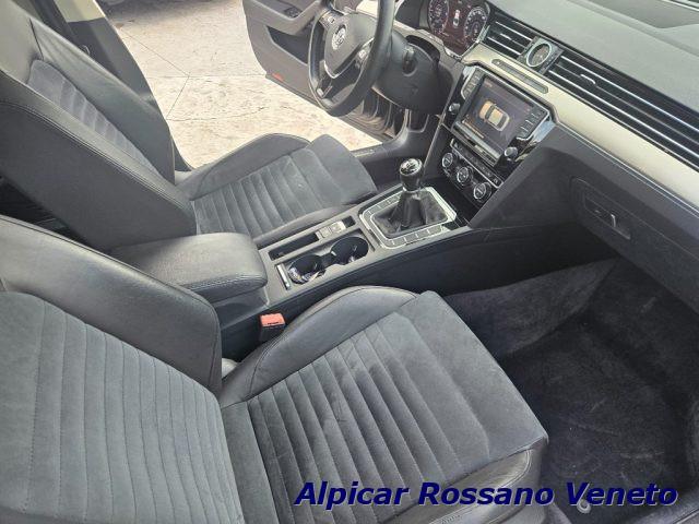 VOLKSWAGEN Passat Berlina TDI HIGHLINE BlueMotion Technology DSG
