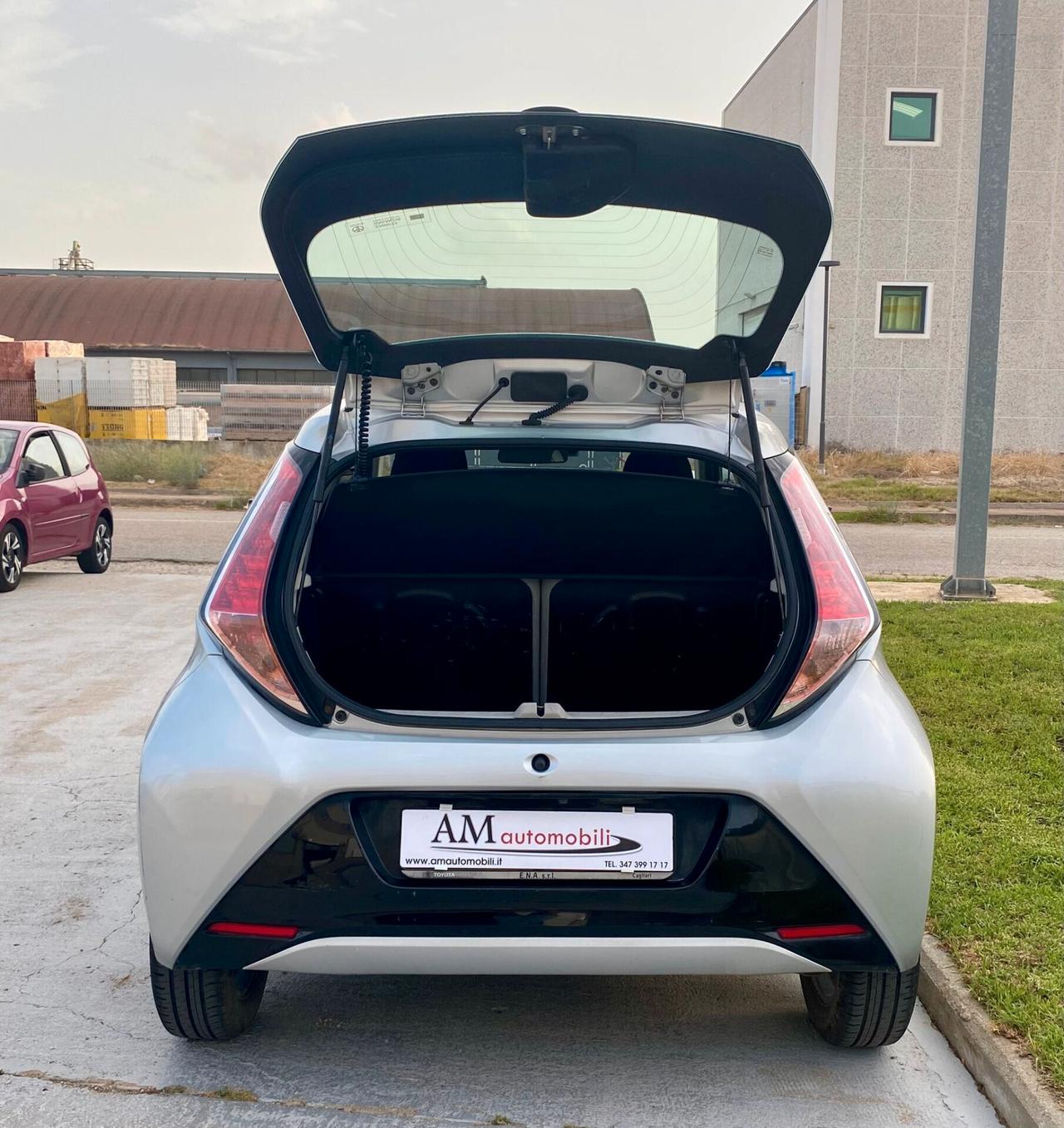 Toyota Aygo 1.0 VVT-i 69 cv. 5 porte X-Cite