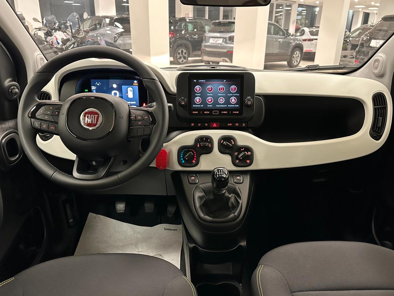 Fiat Panda 1.0 FireFly S&S Hybrid Pandina 70 CV - 2025