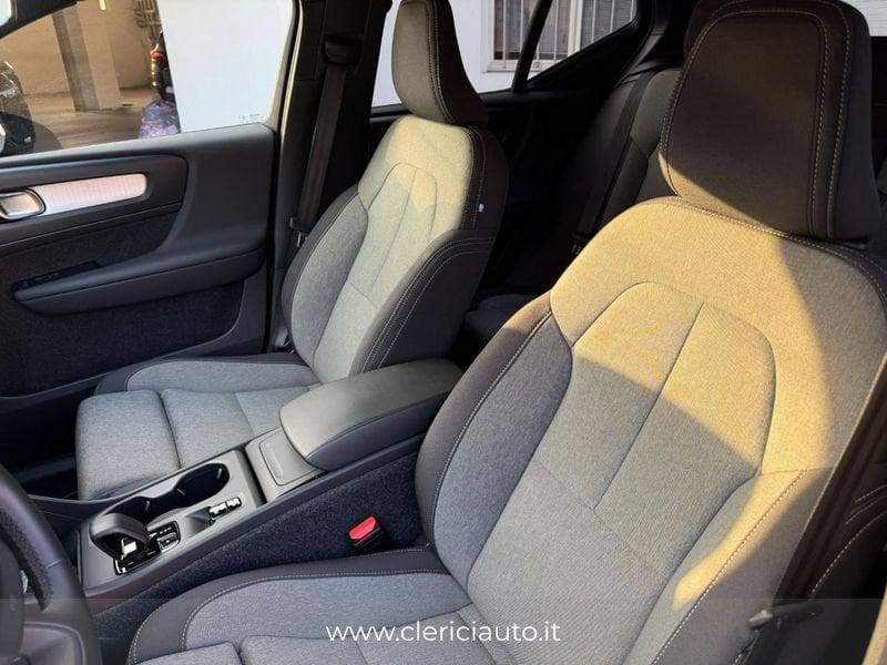 Volvo XC40 B3 automatico Core