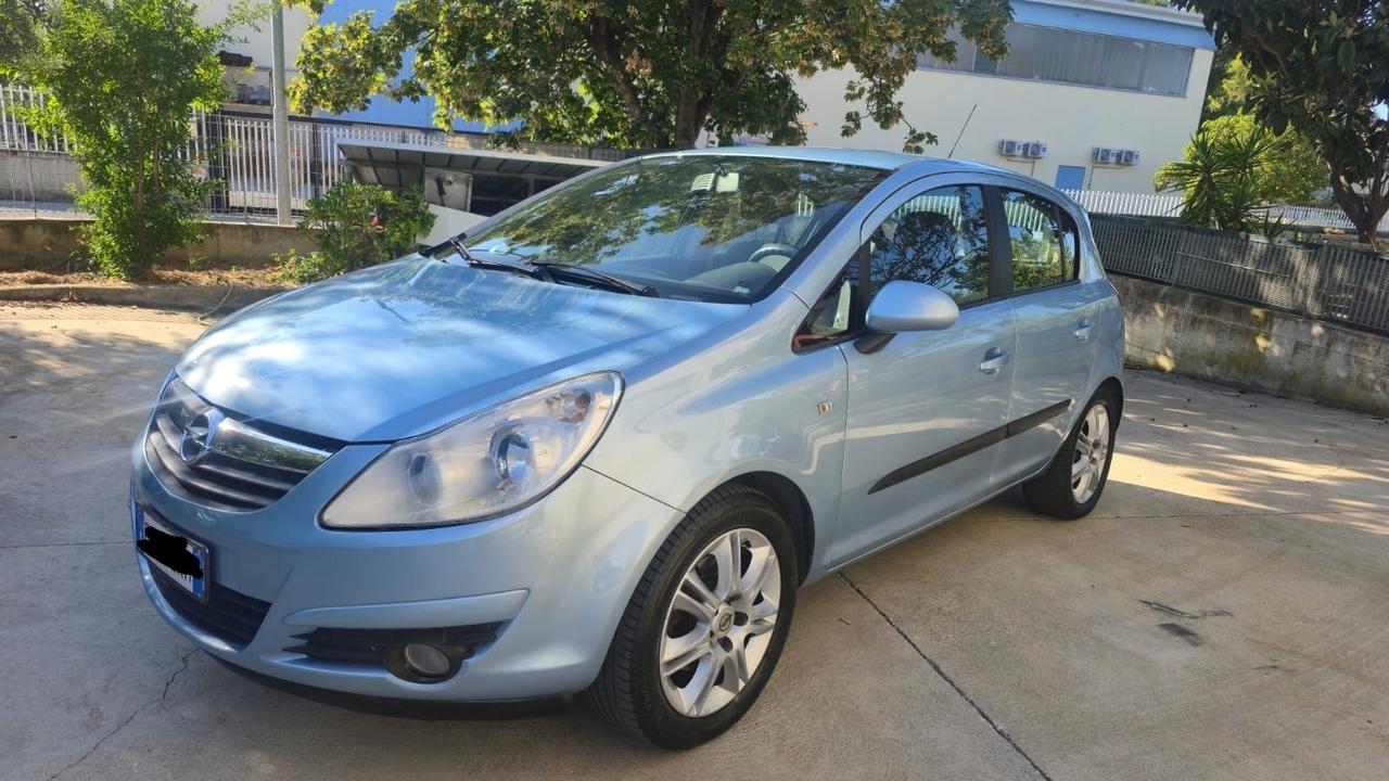 Opel Corsa 1.7 CDTI 130CV 5 porte Cosmo