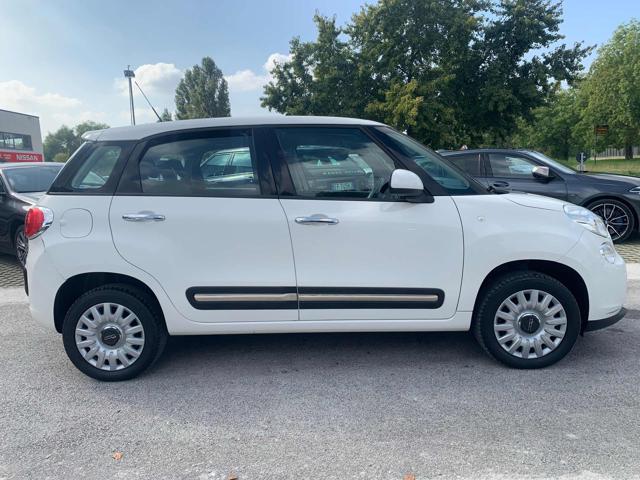 FIAT 500L 0.9 TwinAir Turbo Natural Power Panoramic Edition