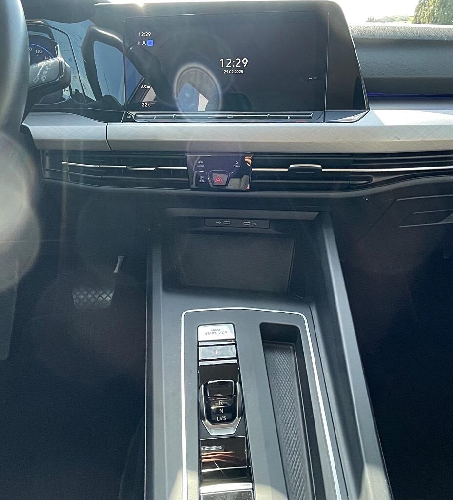 Volkswagen Golf 2.0 TDI 150 CV DSG SCR Style