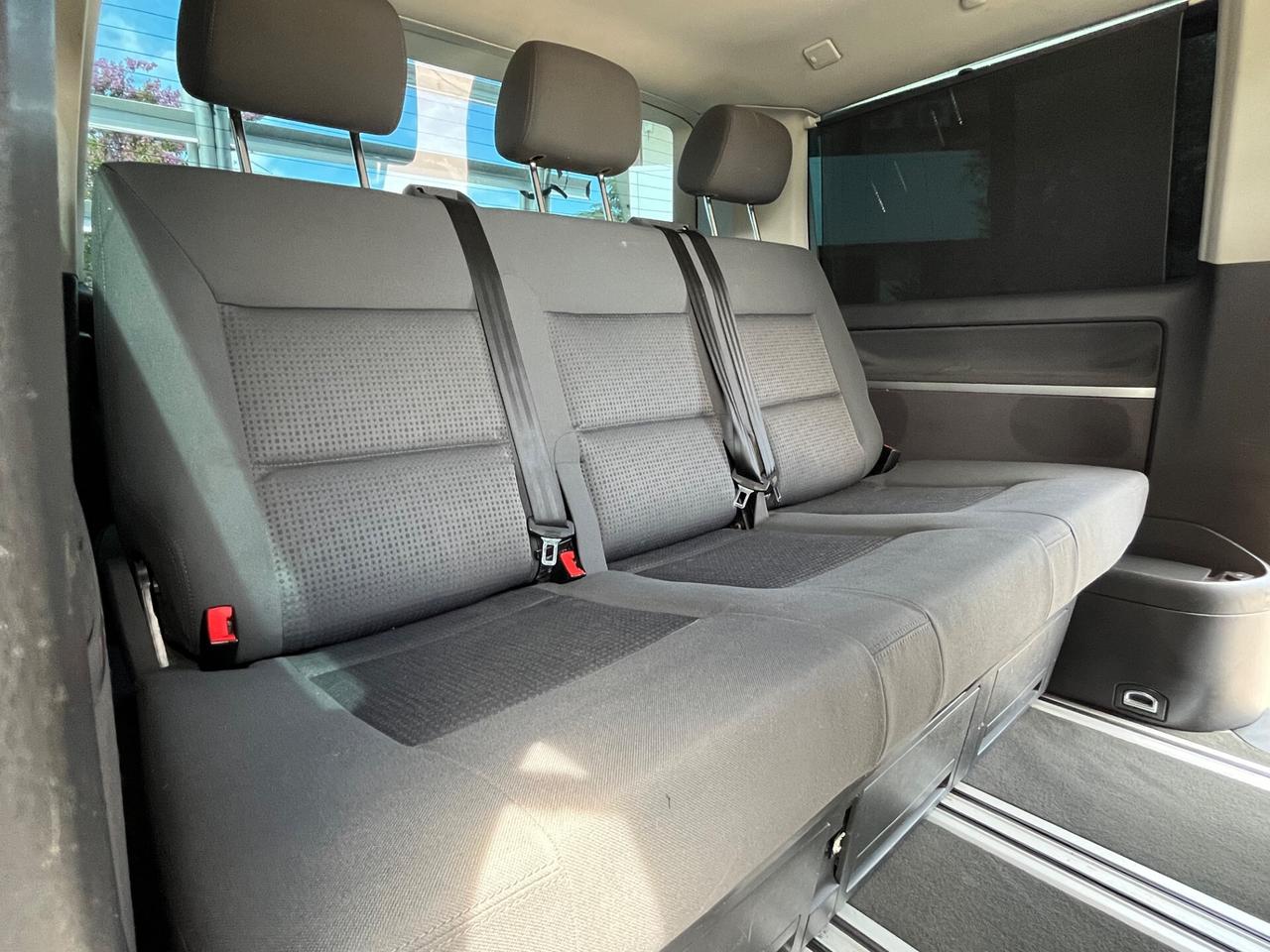 Volkswagen Multivan 2.5 TDI/130CV Highline