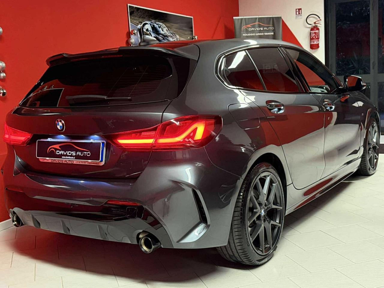 Bmw 118 118d 5p. Msport