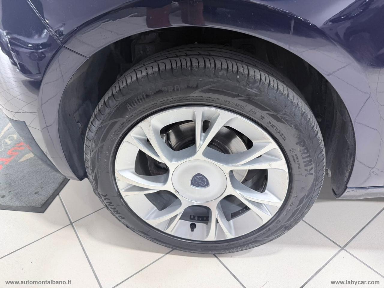 LANCIA Ypsilon 1.2 69 CV 5p. Gold