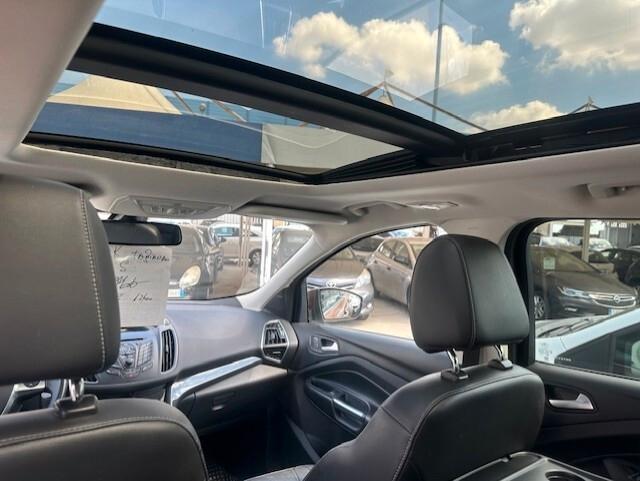 FORD KUGA X-LINE AUTOMATICO TETTO PANORAMICO , INT. IN PELLE... FULL..