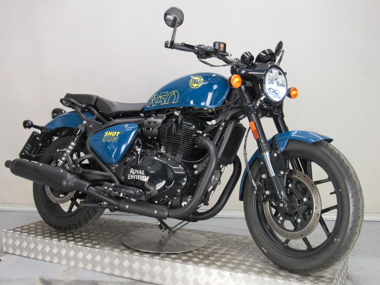 Royal Enfield Shotgun