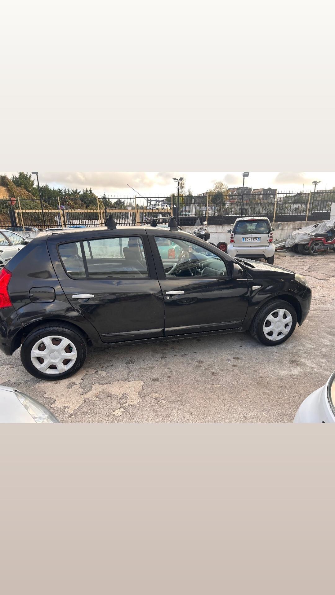 Dacia Sandero 1.4 8V GPL Lauréate