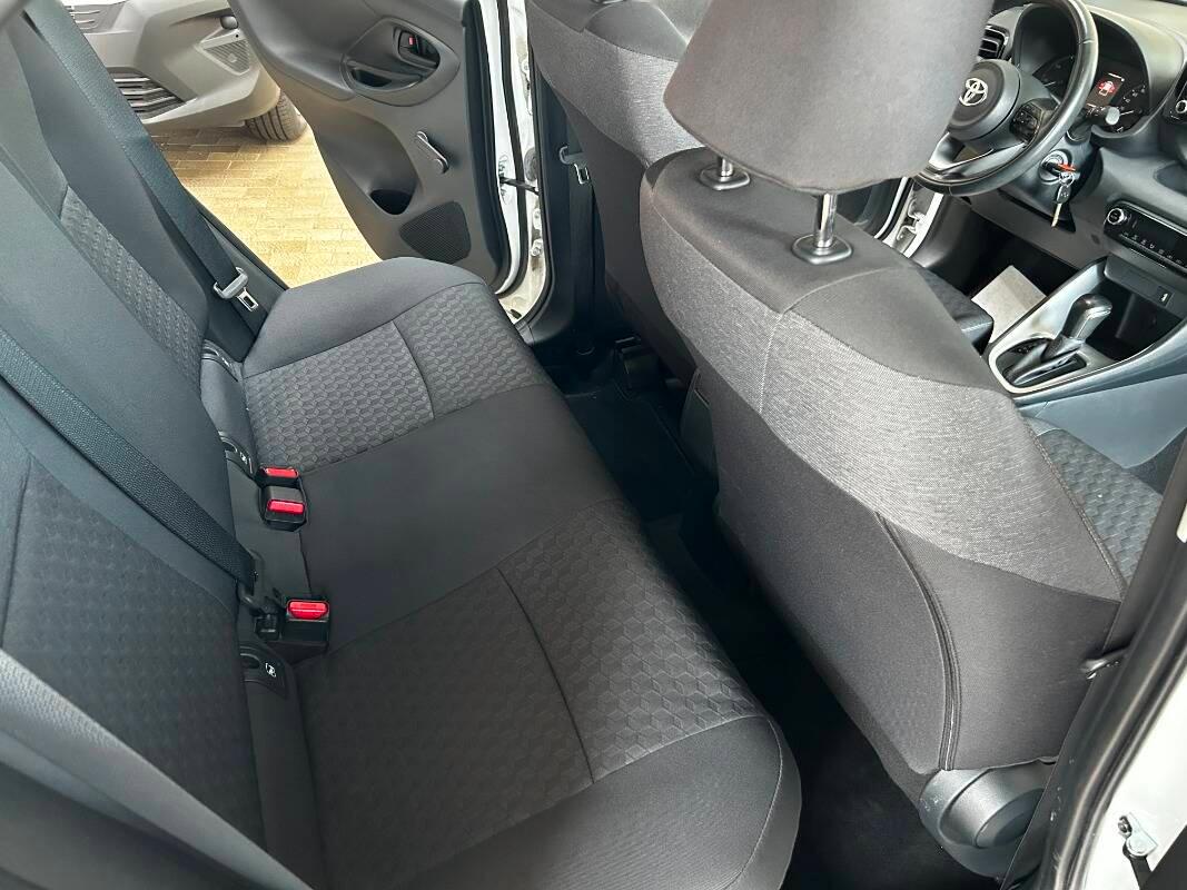 Toyota Yaris 1.5h Active