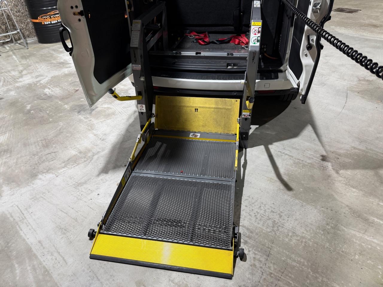 OPEL COMBO 1.6CDTI TETTO ALTO PEDANA OMOLOGATA DISABILI