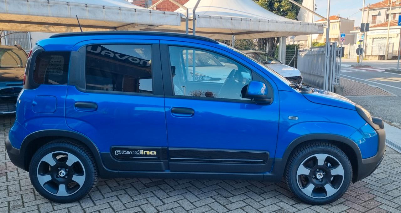 Fiat Panda 1.0 FireFly S&S Hybrid Pandina